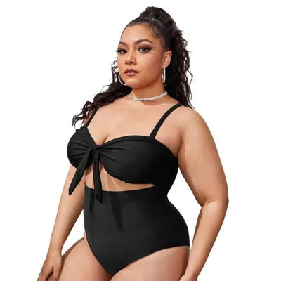 Chic Plus-Size Black Swimwear Trends 2023-2109-1