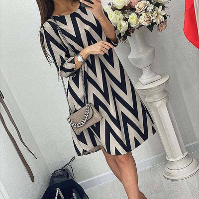 Fashion Round Neck Loose Slimming Stripes Dress-3