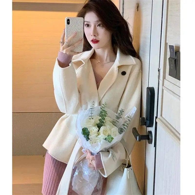 High Class Hepburn Style Korean Woolen Coat-6